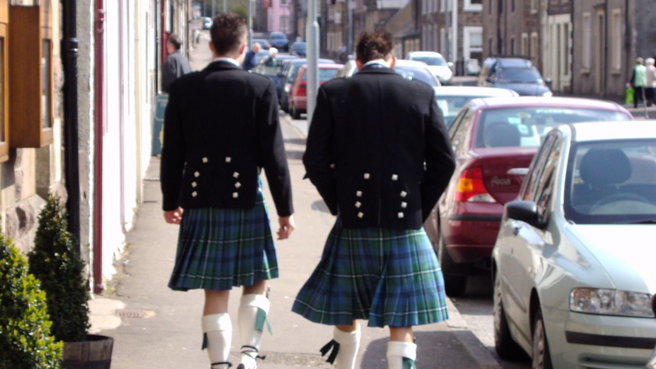 How Do Kilts Help with the Weather in Scotland?