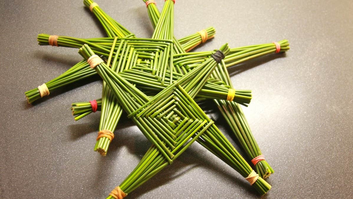 St. Brigid’s Cross; Meaning, Origins & Symbolism