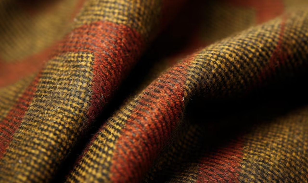 Harris Tweed: Scotland’s Iconic Handwoven Fabric