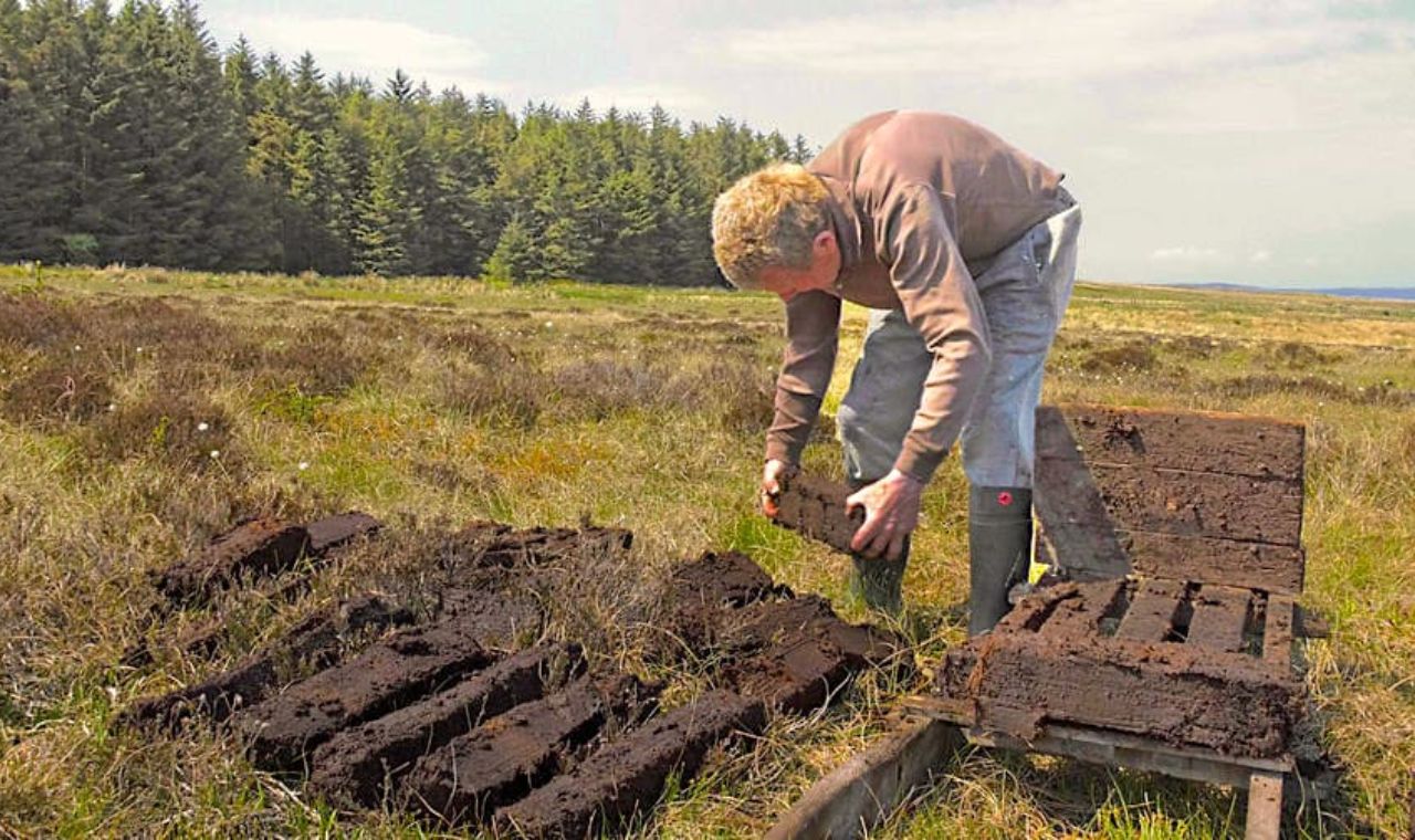 Irish Peat Cutting: A Tradition of Turf and Time