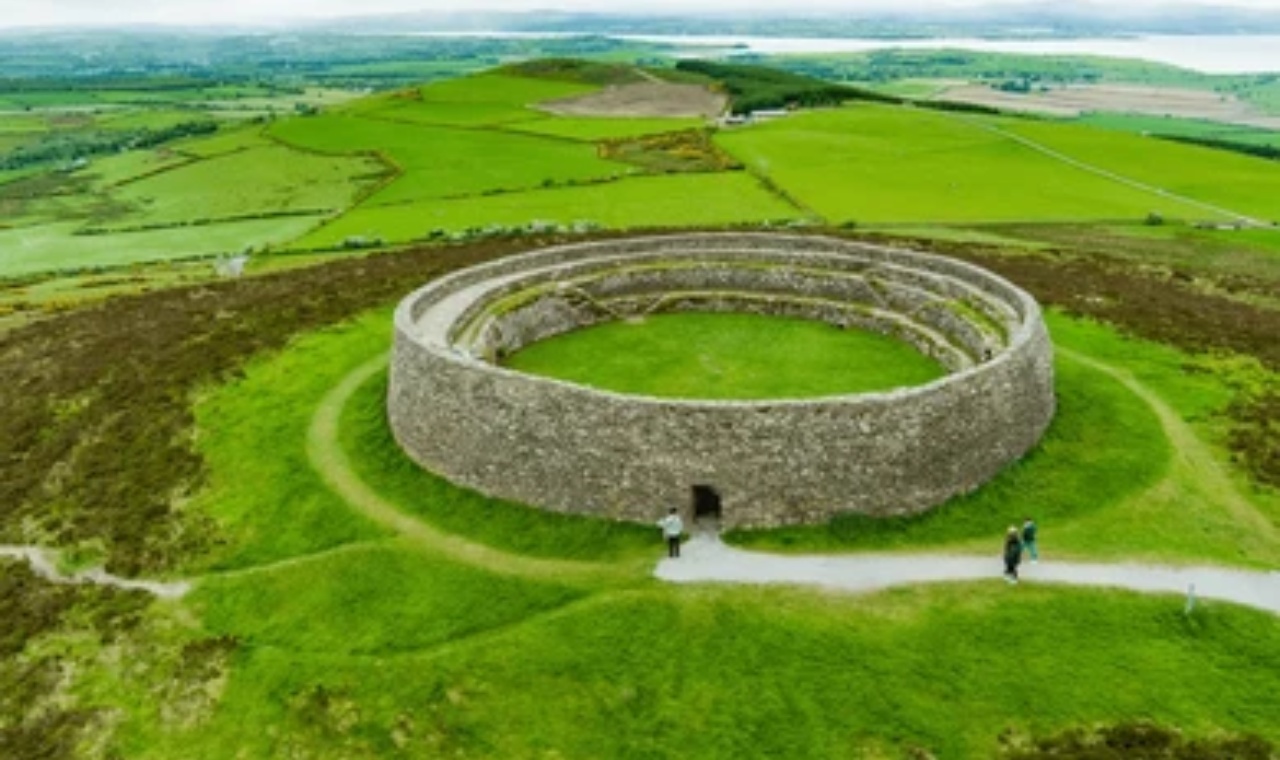Celtic Ring Forts: Ancient Homes of Ireland and Beyond