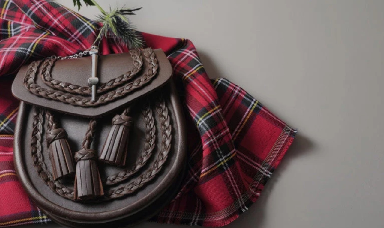 Sporrans: Tradition, Style, and Scottish Heritage