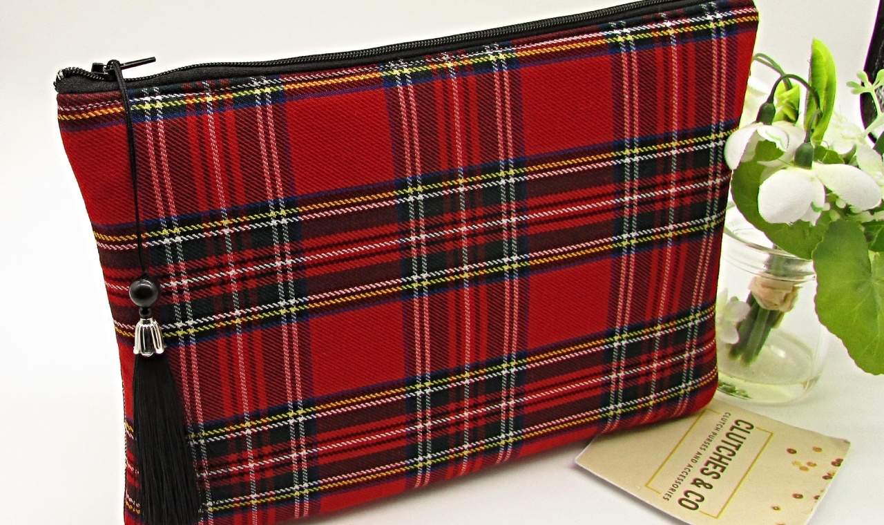 Tartan Clutches for Women: Style, Heritage & Elegance