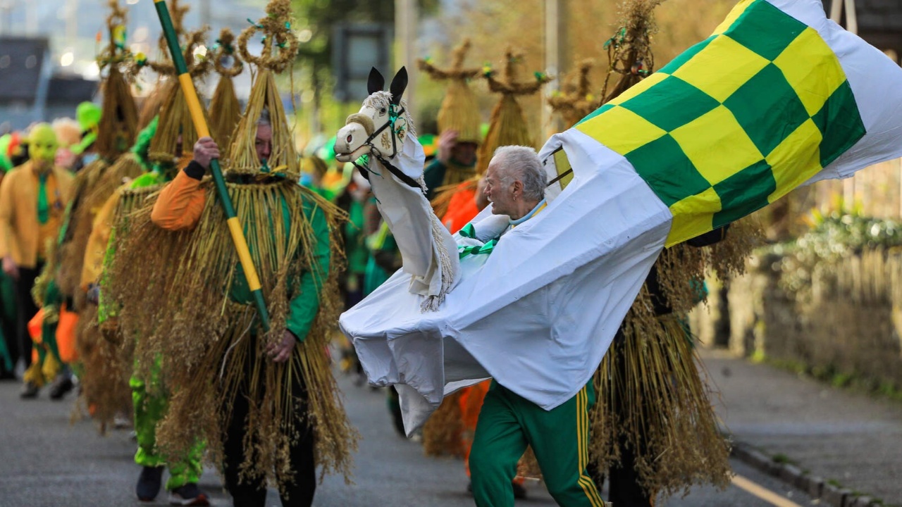 Irish Christmas Traditions: The Wren Boys Explained