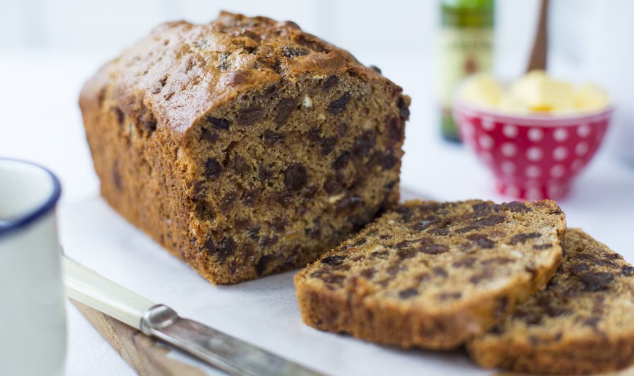 Traditional Irish Barm Brack Cake Recipe & History